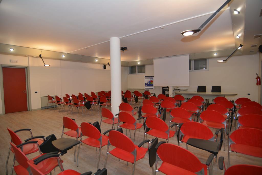 Al Ponte Garni Hotel Pergine Valsugana Buitenkant foto