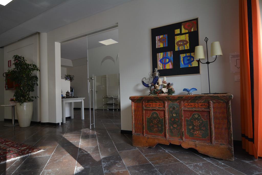 Al Ponte Garni Hotel Pergine Valsugana Buitenkant foto