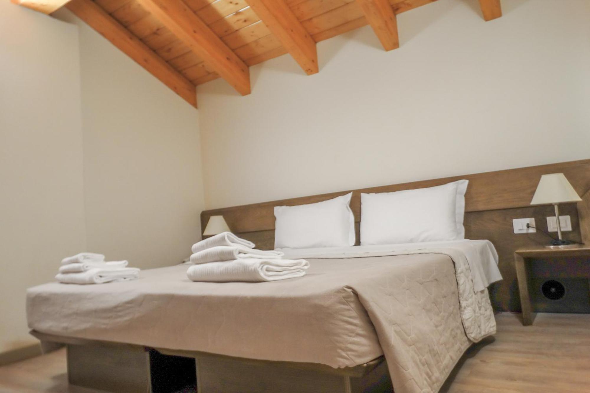 Al Ponte Garni Hotel Pergine Valsugana Kamer foto